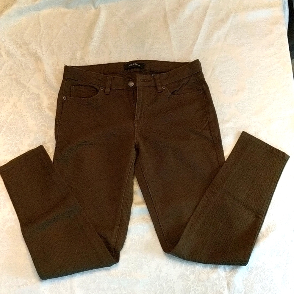 Joe Fresh, greenish/brown jeans with raised snake skin type pattern. Size:28(6)